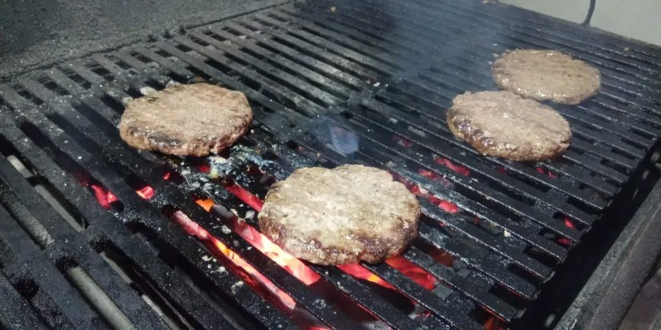 Buffet completo e churrasqueiro a domicilio  - Foto 3