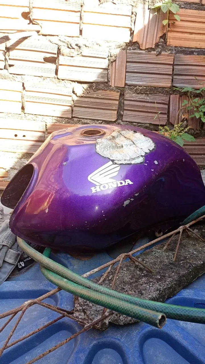Tanque de Moto Honda - Peça Usada