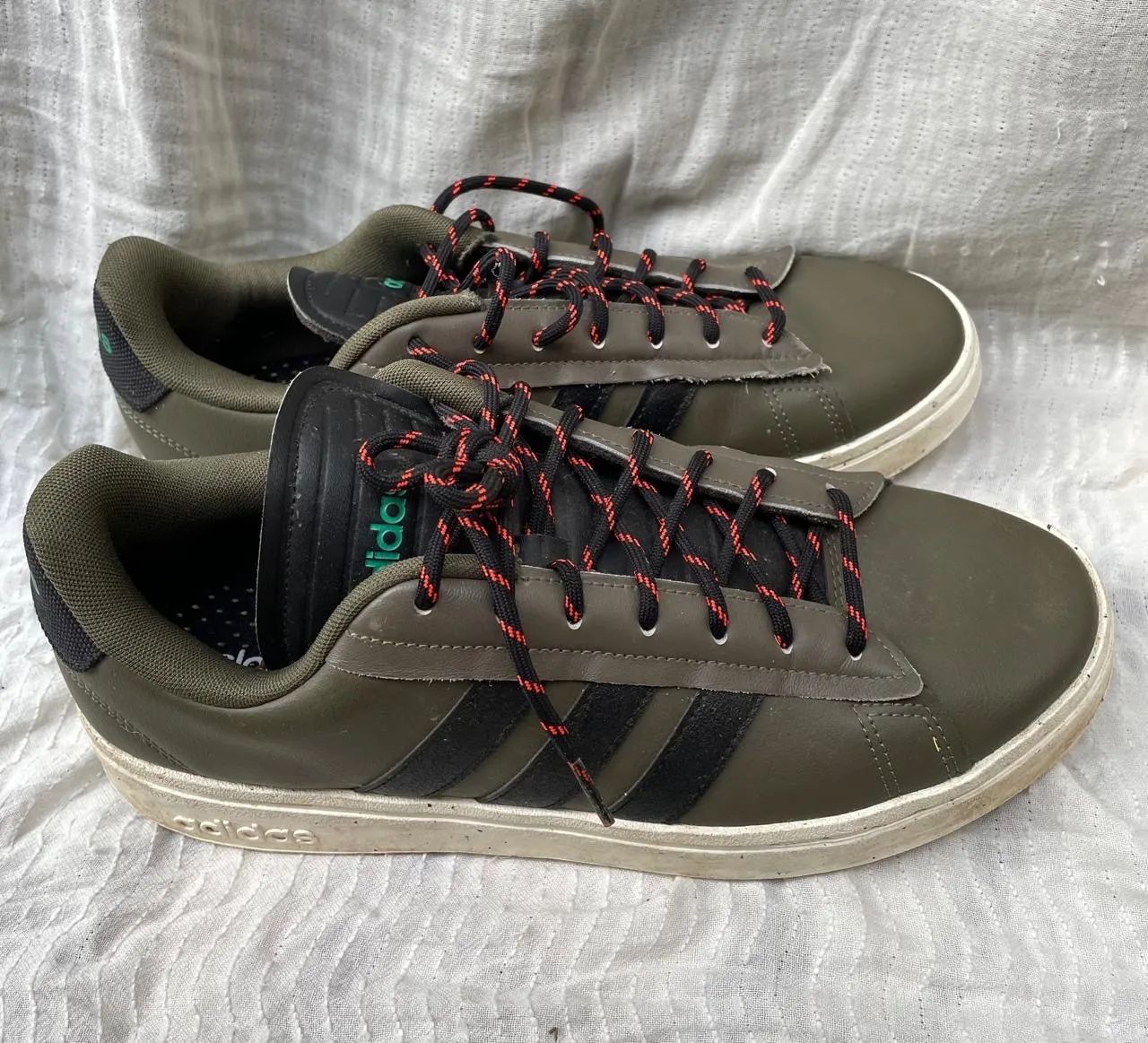 Tênis Adidas Grand Court Alpha Cloudfoam Lifestyle Court Comfort