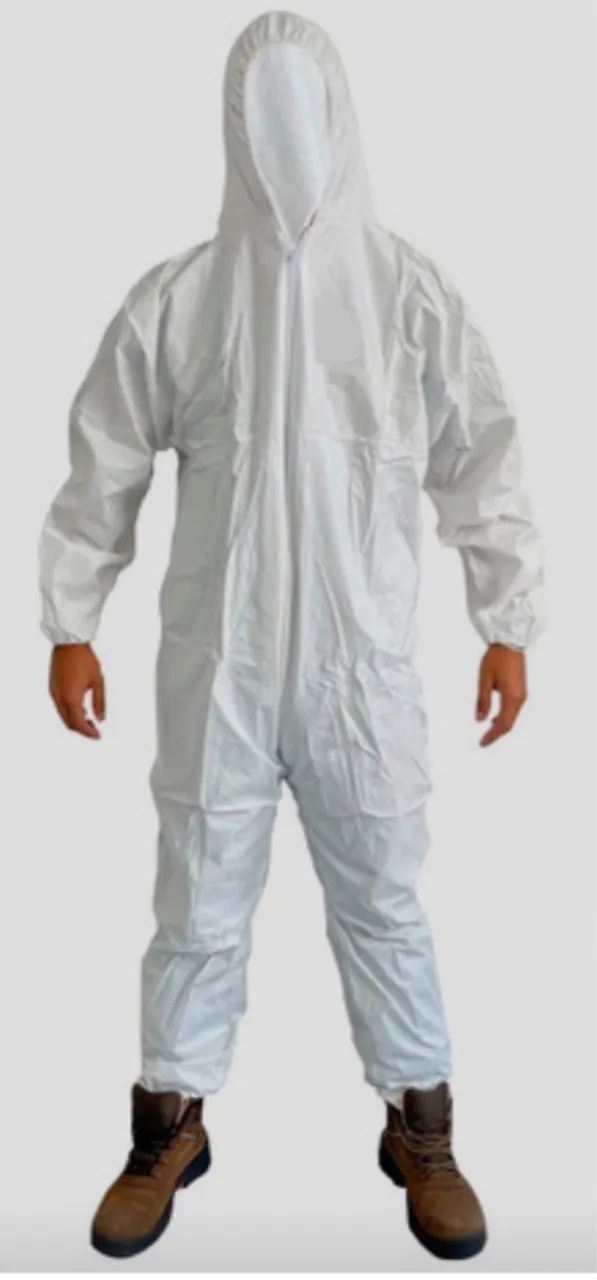 Macacão de proteção descartável branco