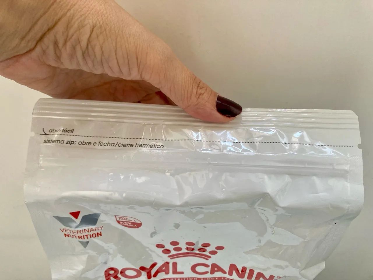 Ração Royal Canin Veterinary Gastrointestinal Feline 1,5kg - Foto 2