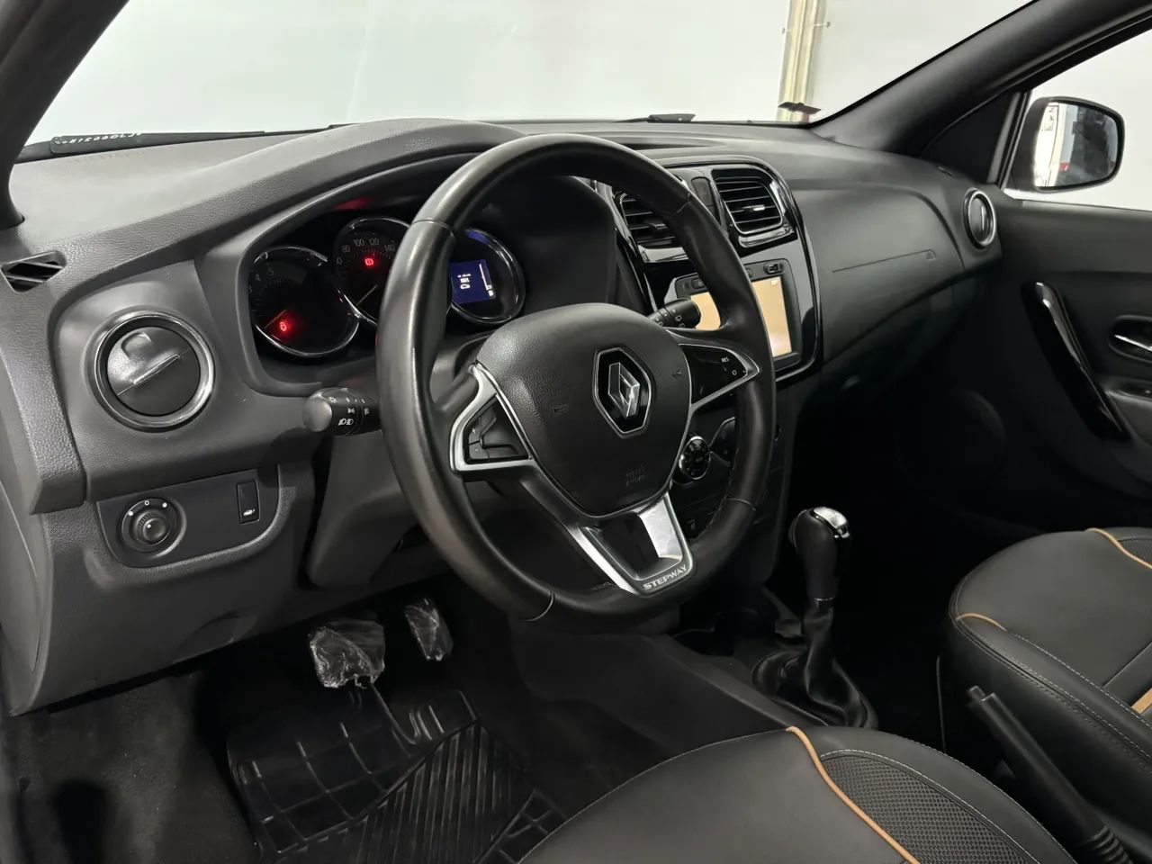 Renault Sandero Stepway Hi-flex 1.6 16V 5P Aut. 2020 - Foto 8