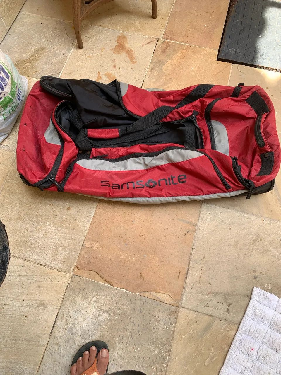 Bolsa de viagem samsonite com rodinhas