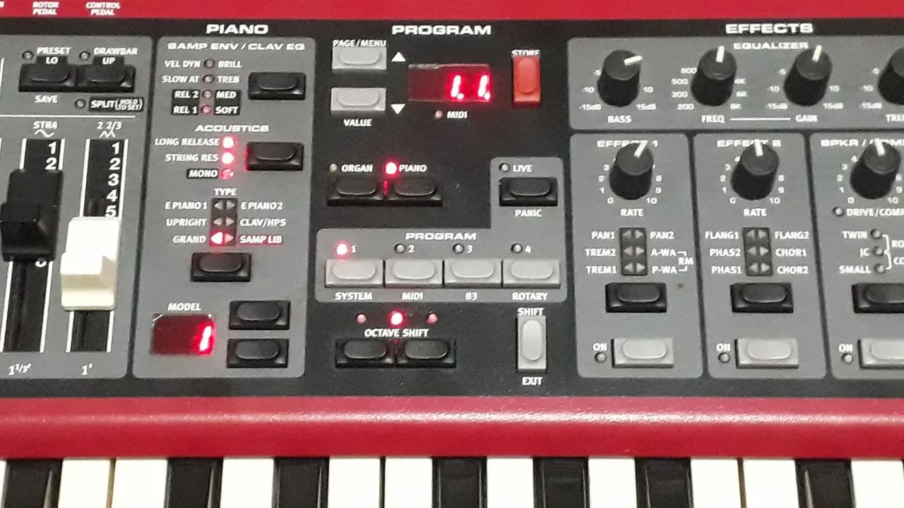 Teclado Nord Electro 4D SW61 - Foto 3