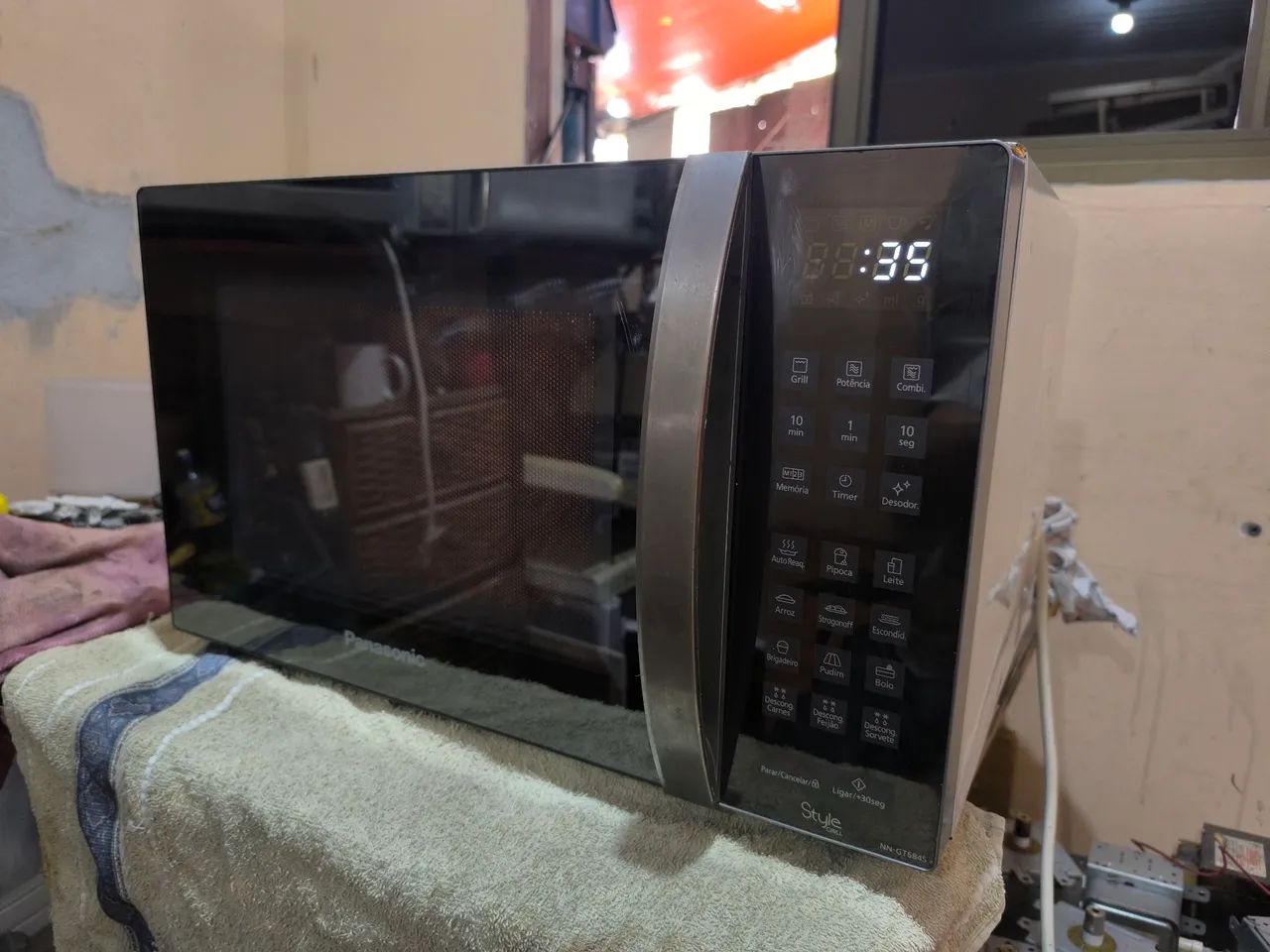 Microondas Panasonic 34 Litros Style 