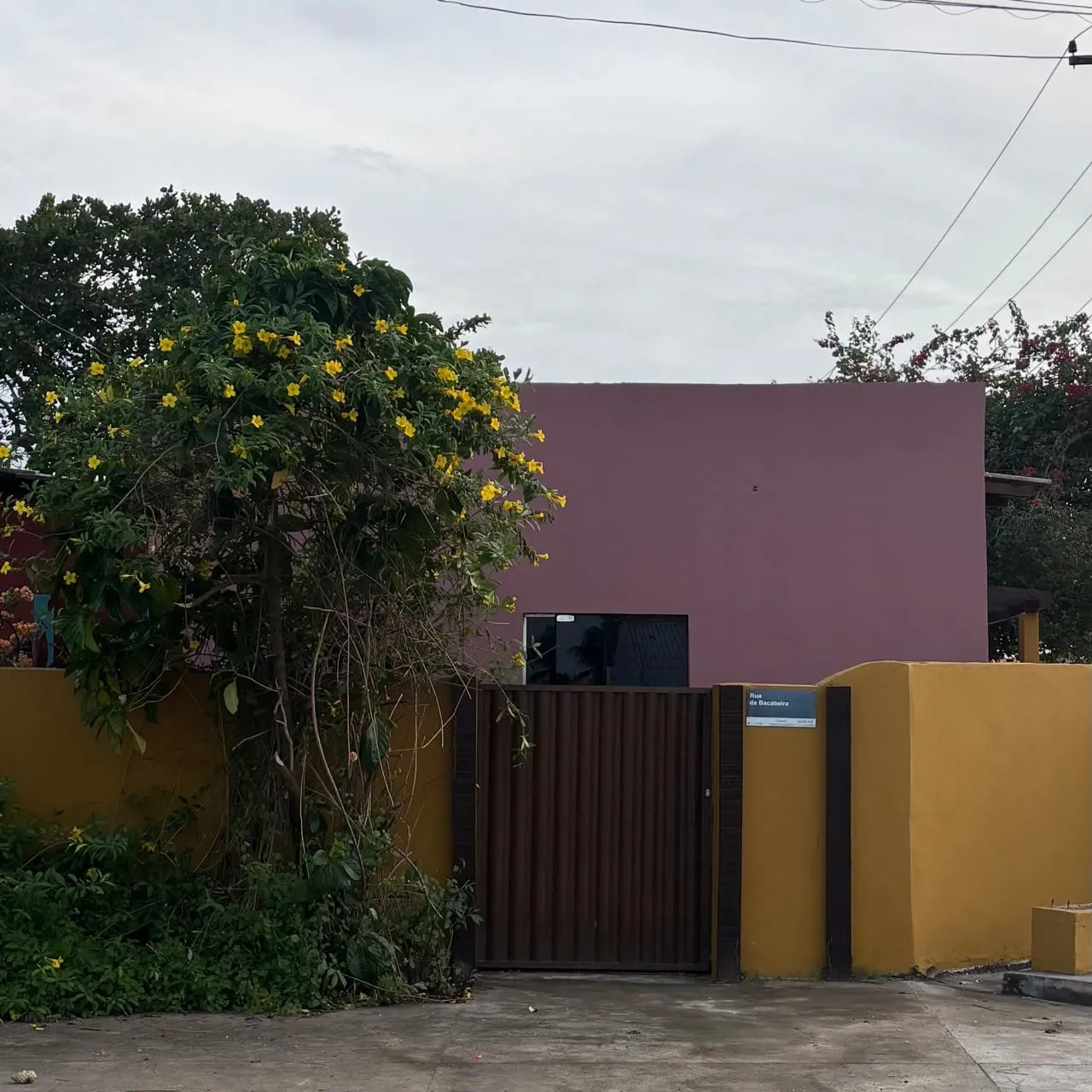 Aluga-se Apartamento Caçari