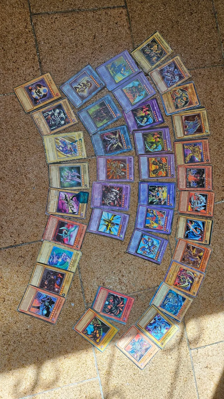 198 Cartas Yu-Gi-Oh! Raras e Antigas