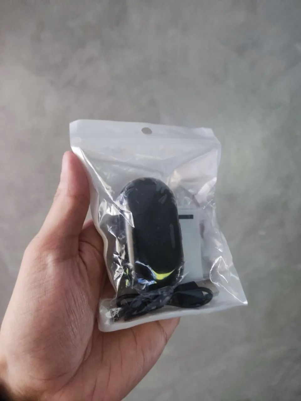 Fone de ouvido Y50 TWS Bluetooth - Detalhes em Vermelho - Novo - Foto 3