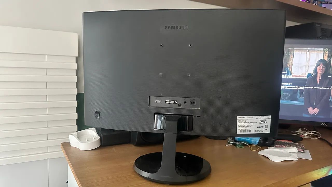 Monitor Samsung 24 Curvo - Foto 3