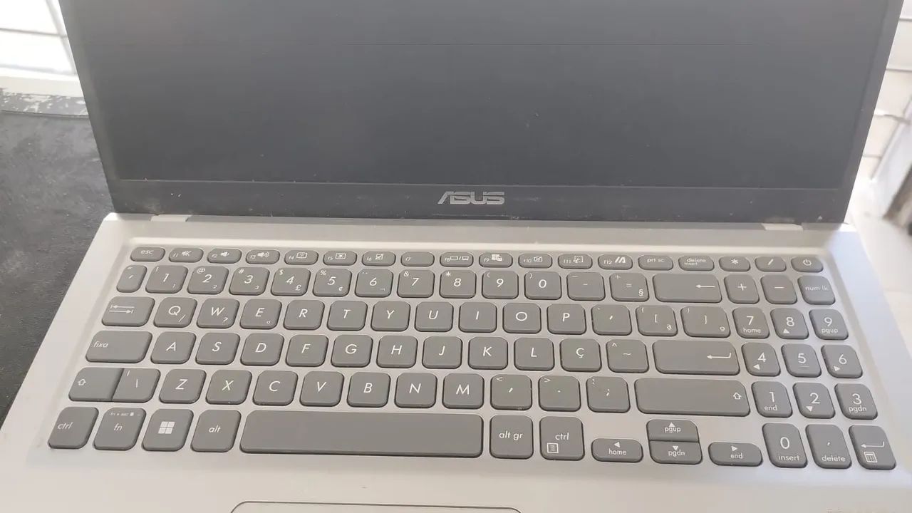 Asus Vivobook 