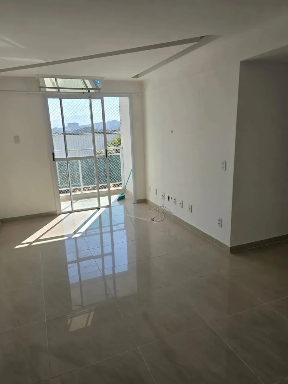 Apartamento 2 quartos( 1 suíte). Cond Premium, Campo Grande