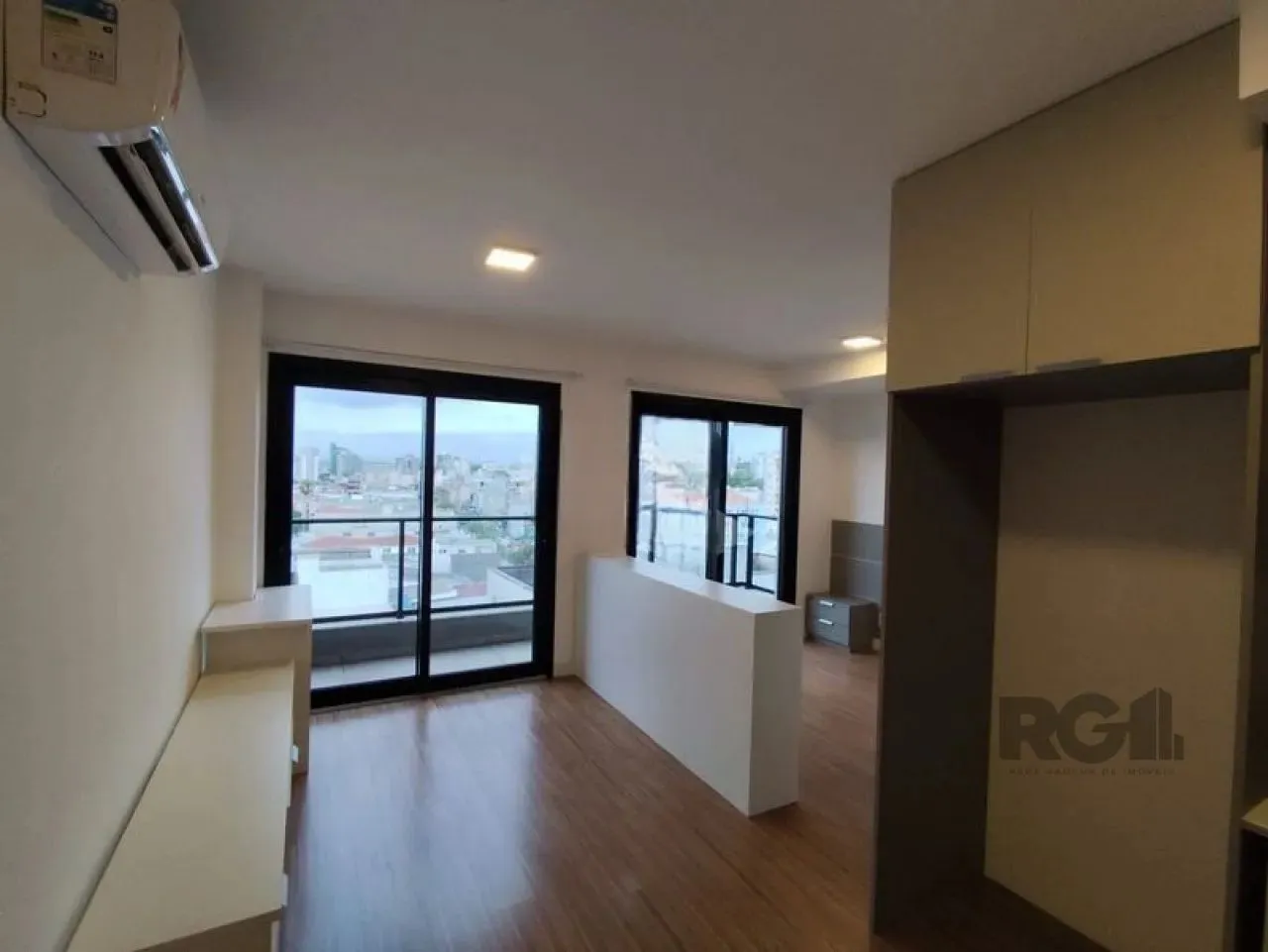 Apartamento para alugar no bairro São Geraldo com 42 m² e 1 dormitório/quarto.