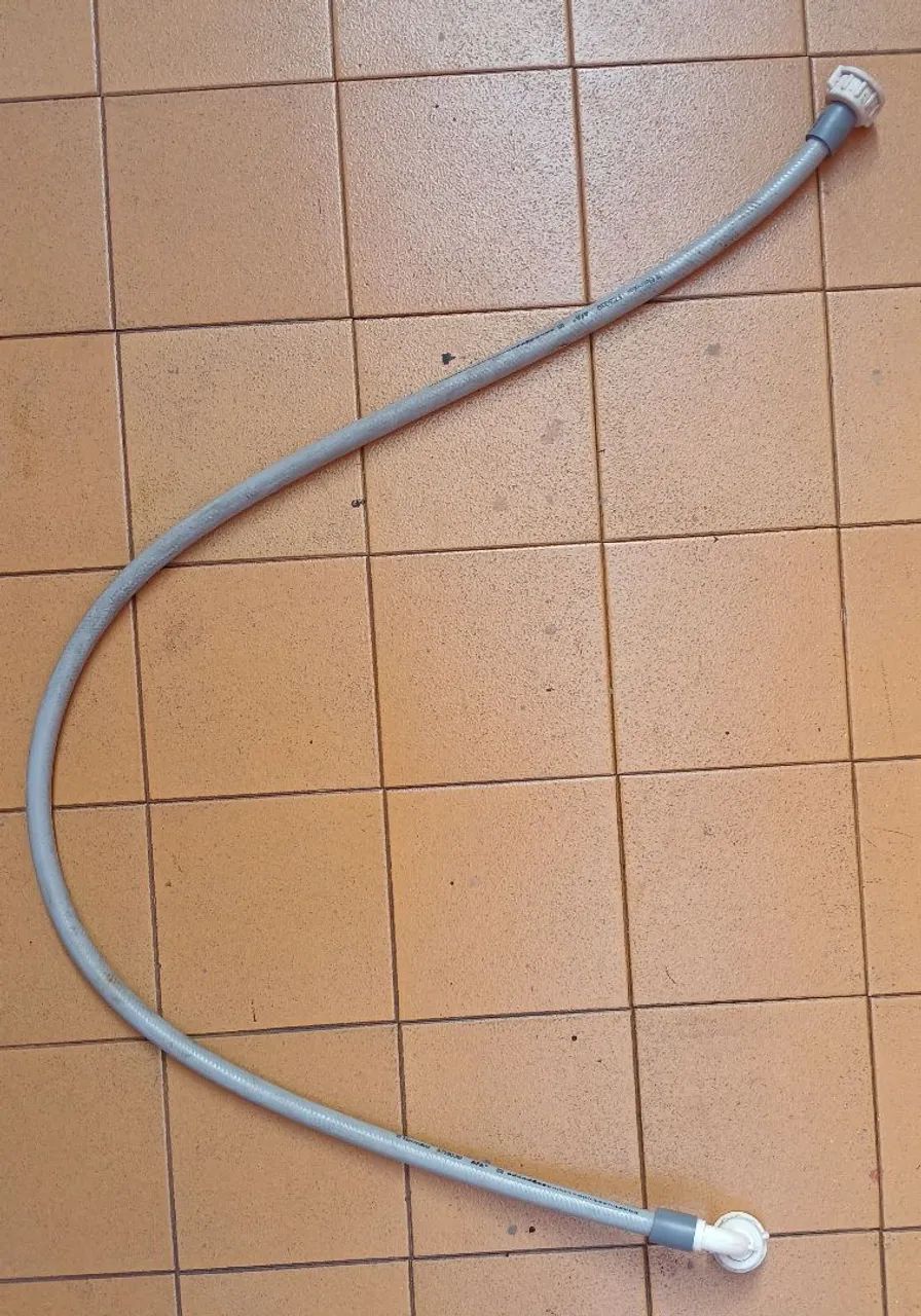 Mangueira Electrolux para Máquina de Lavar - Foto 2