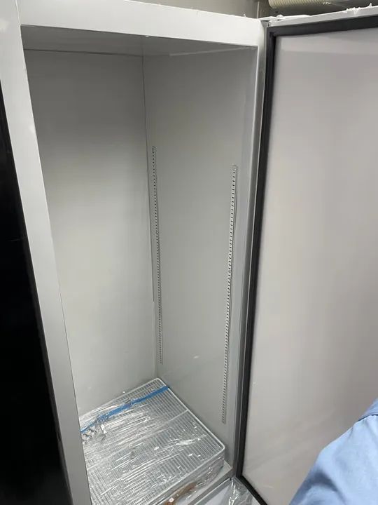 Conservador vertical - Evandro 