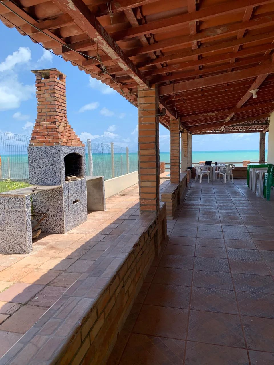 Alugo Casa à beira-mar com piscina na Praia de Zumbi
