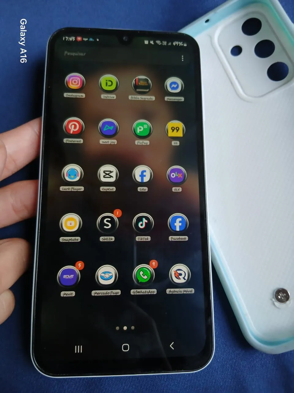 Vendo ou troco,por outro melhor. celular Samsung a15. a15 ve