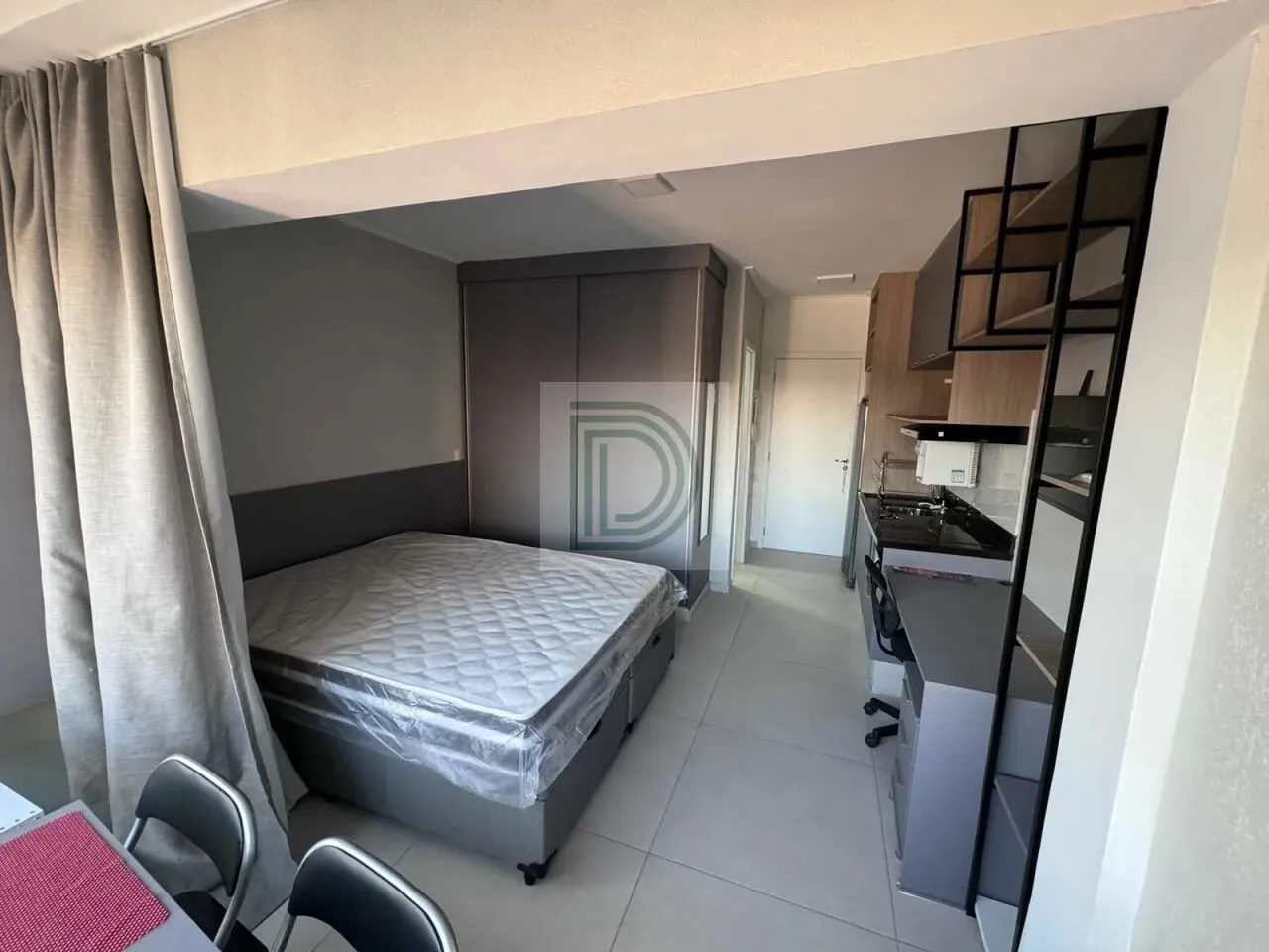 STUDIO PARA LOCAÇÃO - PRÓXIMO À USP, METRÔ BUTANTÃ E SHOPPING ELDORADO