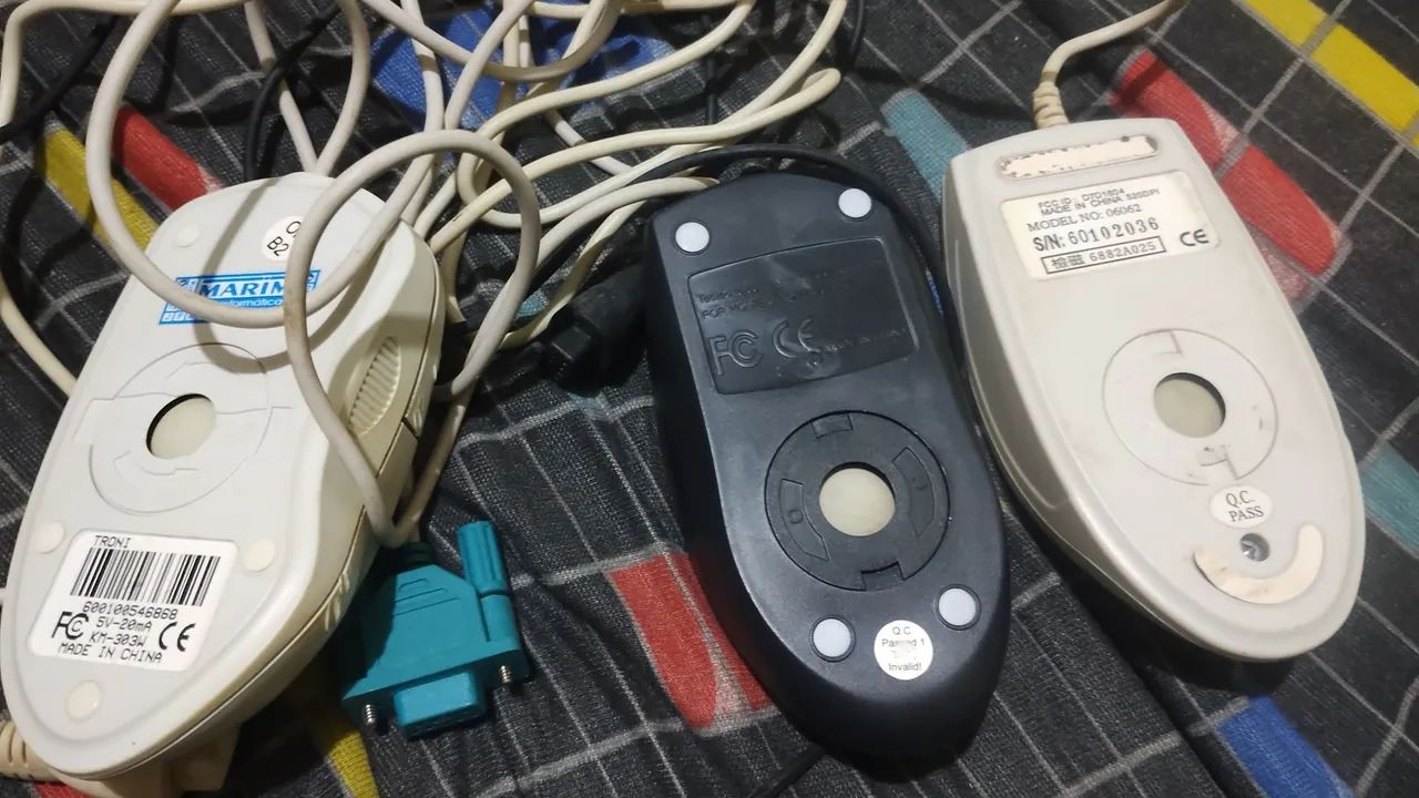3 Mousés de bolinha anos 90 para retrô PC 