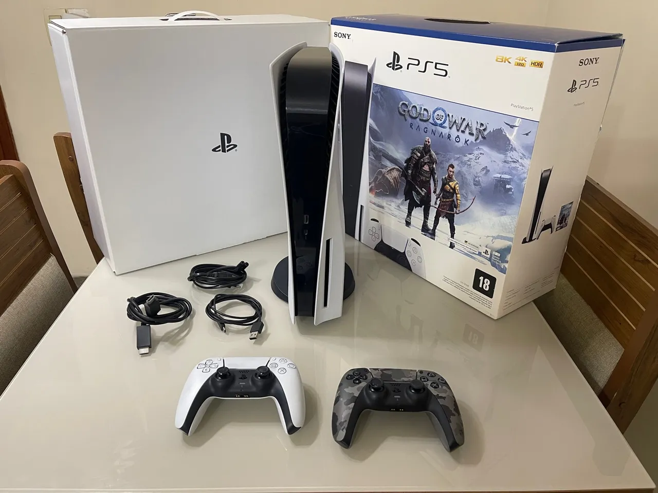 PlayStation 5 (PS5)