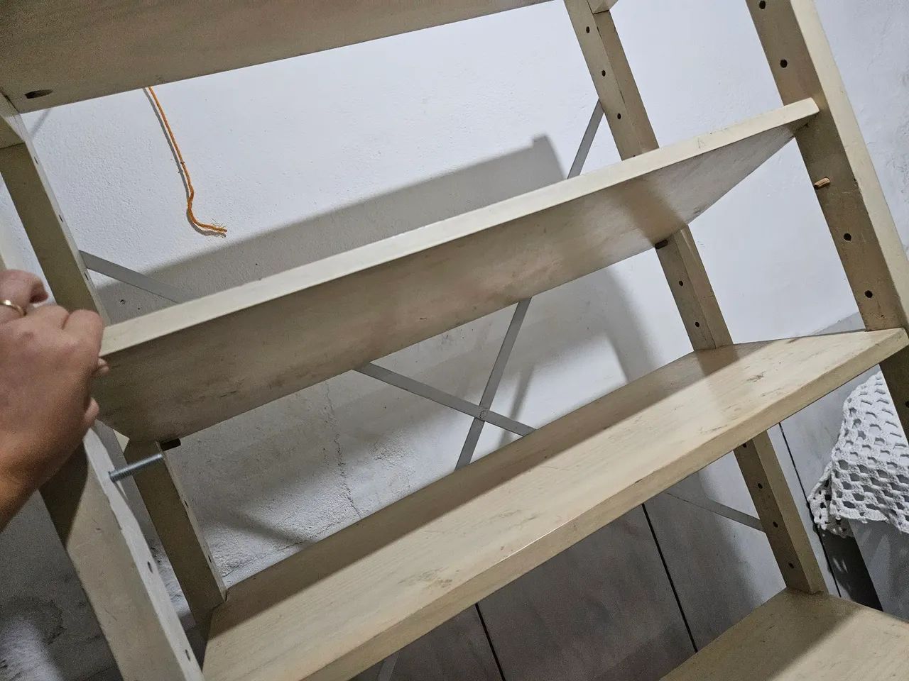 Prateleira de madeira  - Foto 2