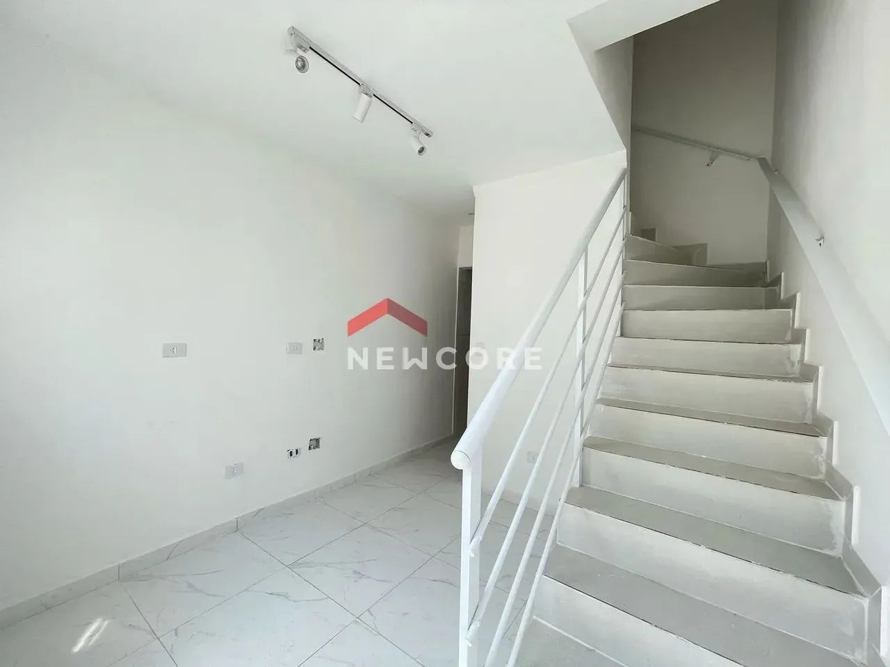 Casa de condomínio em Rua Manoel Feliciano de Oliveira - Mirim - Praia Grande/SP
