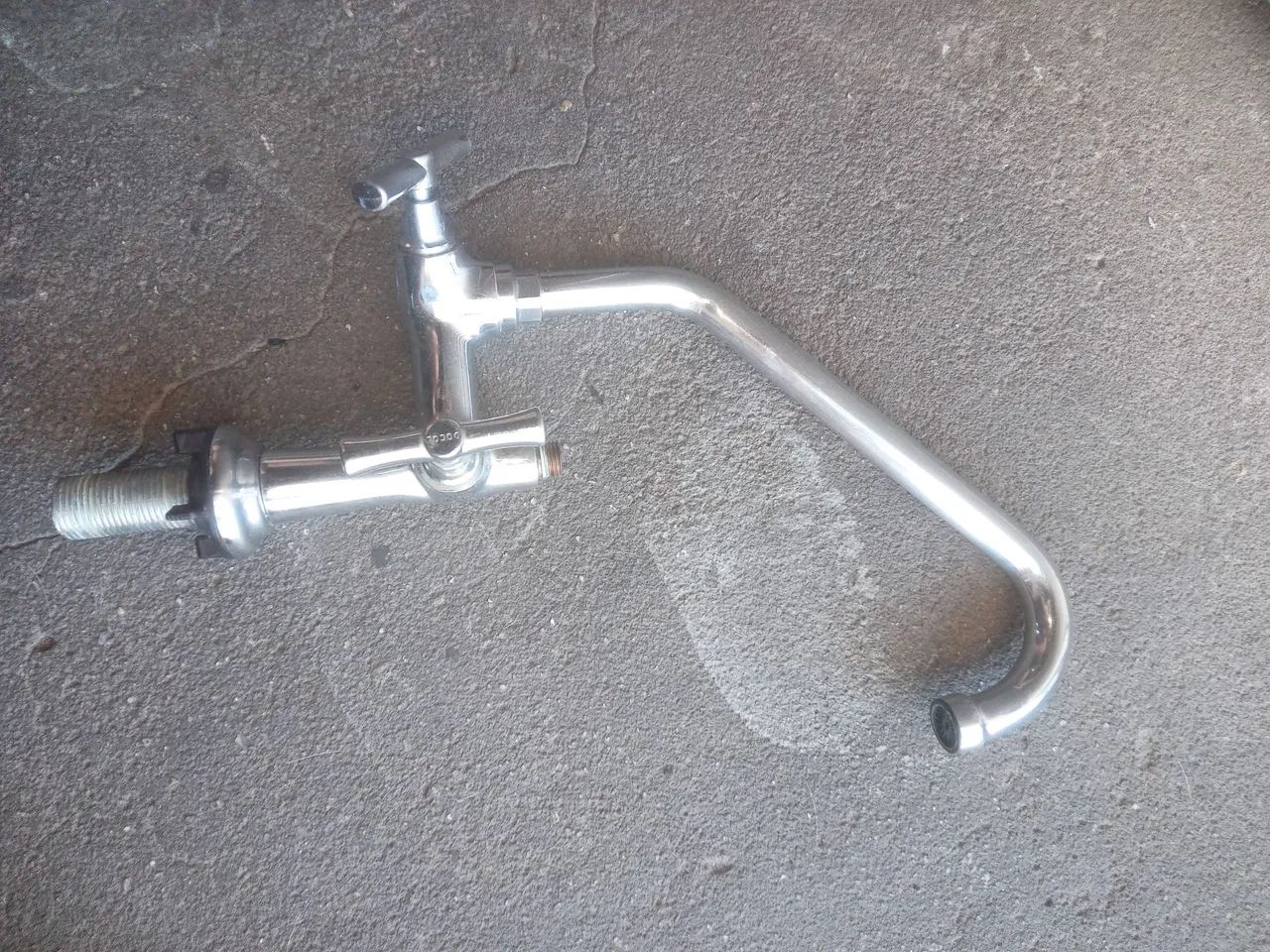 Torneira de Cozinha Usada