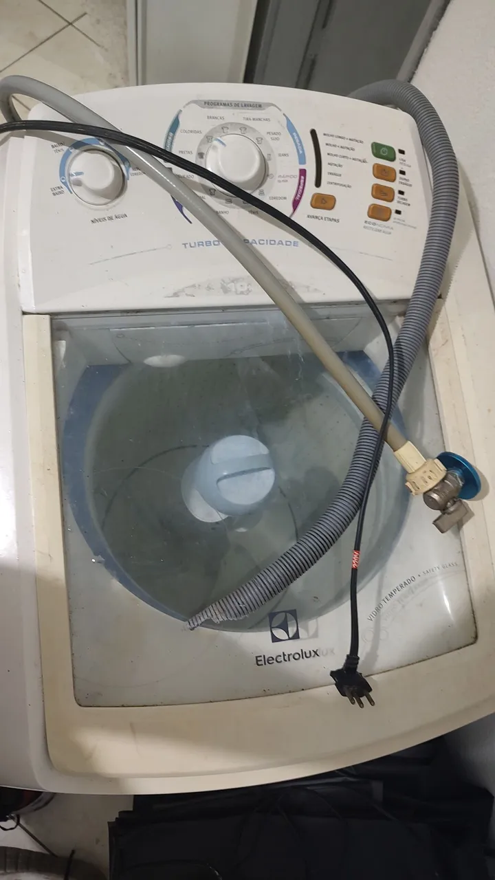 Máquina de Lavar Electrolux - Turbo Capacidade