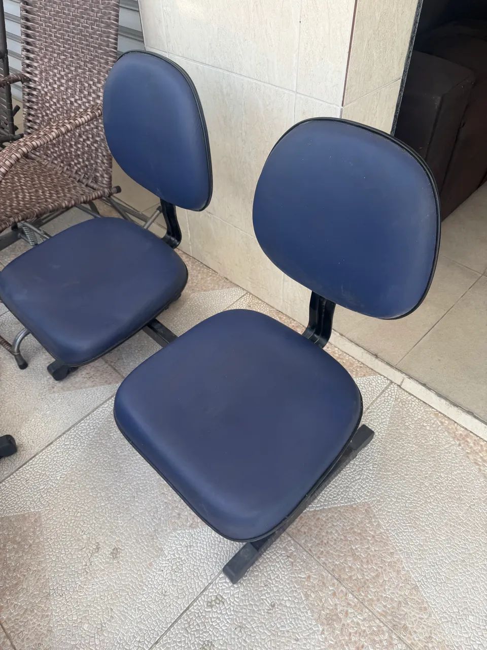 Longarina Executiva em Courino 2 Lugares Top de Linha - Foto 4