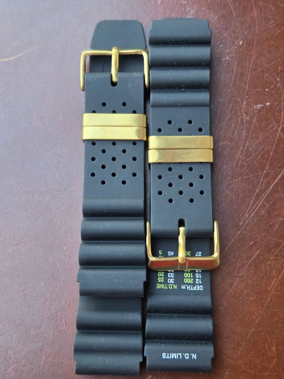 Par de pulseiras Aqualand 22mm 149 o par - Foto 2