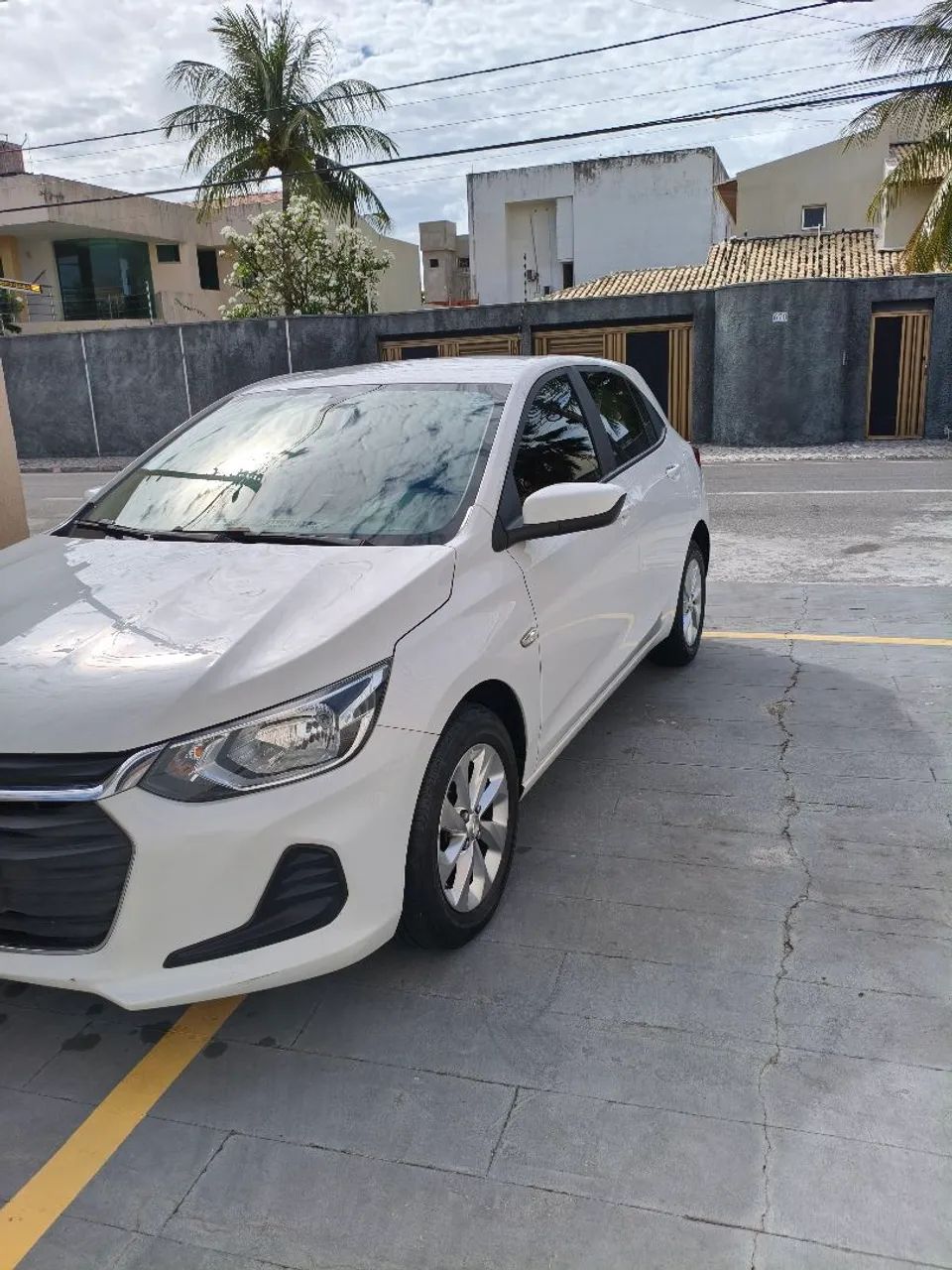 Chevrolet Onix ONIX HATCH LT 1.0 12V Flex 5p Mec. 2023
