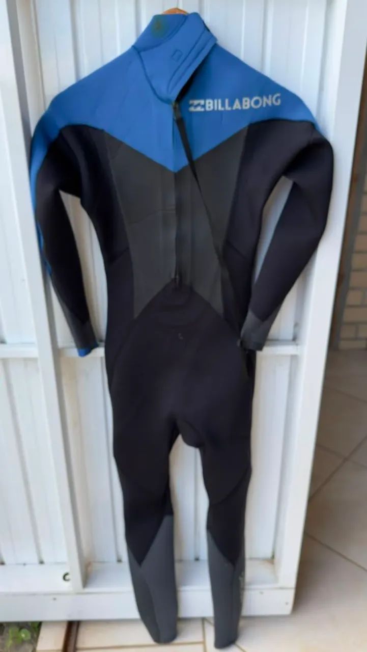 ROUPA DE BORRACHA BILABONG (PRATICAMENTE NOVA) - Foto 2