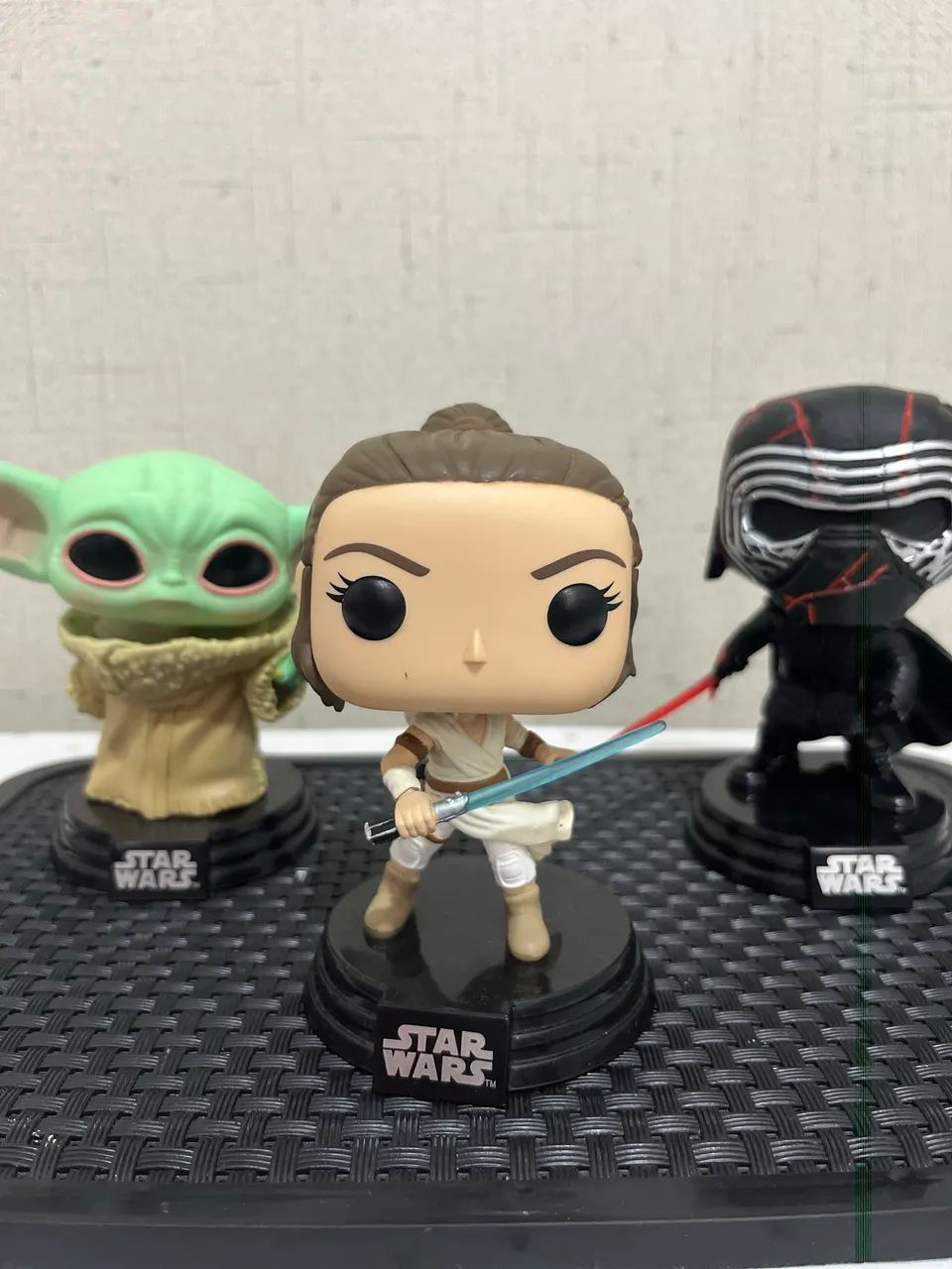 Funko Pop! Star Wars Rey #307 - Semi Novo (Sem Caixa)