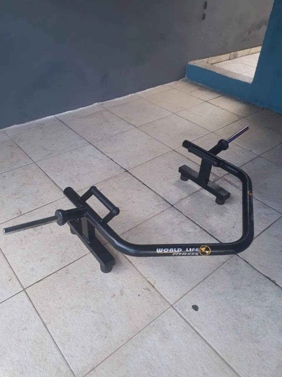 BARRA HEXAGONAL PARA TREINOS