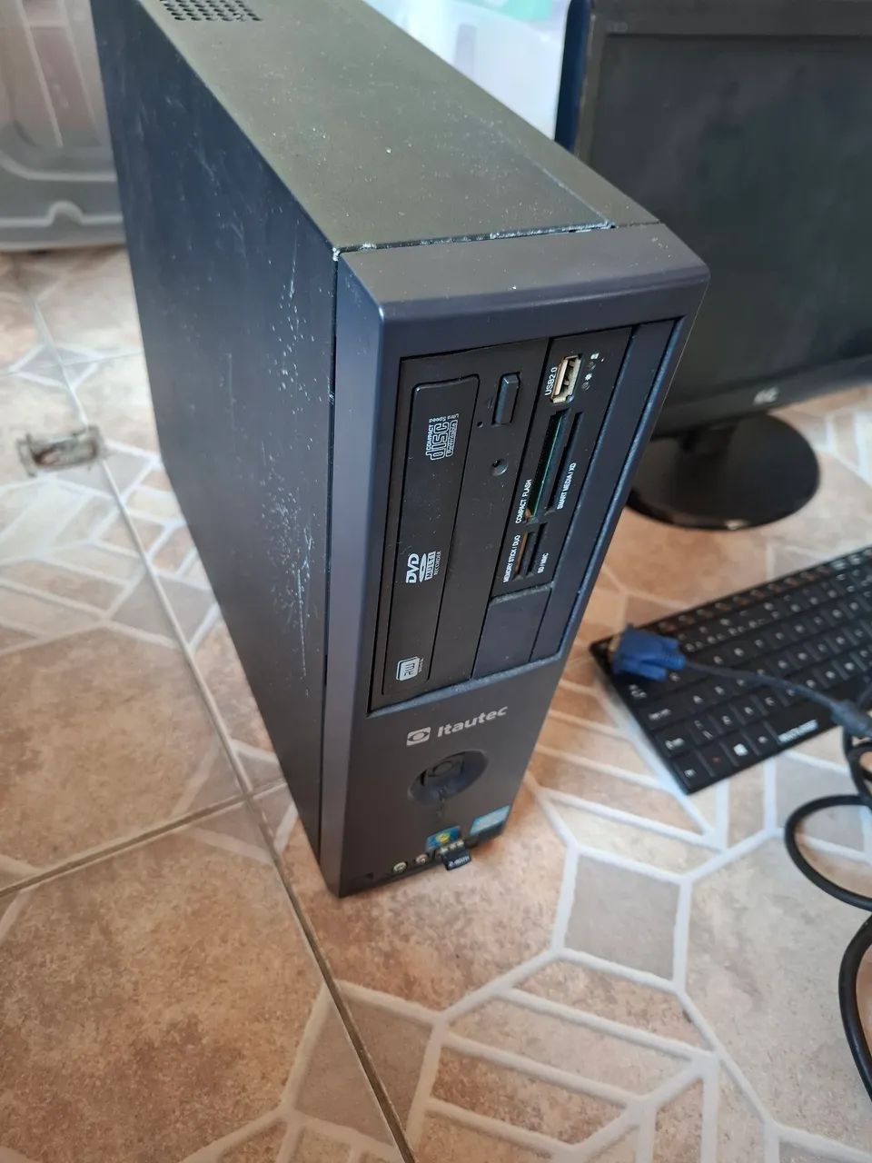 Vendo PC com defeito