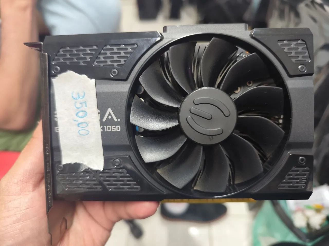 Placa de Vídeo EVGA GTX 1050 2Gb