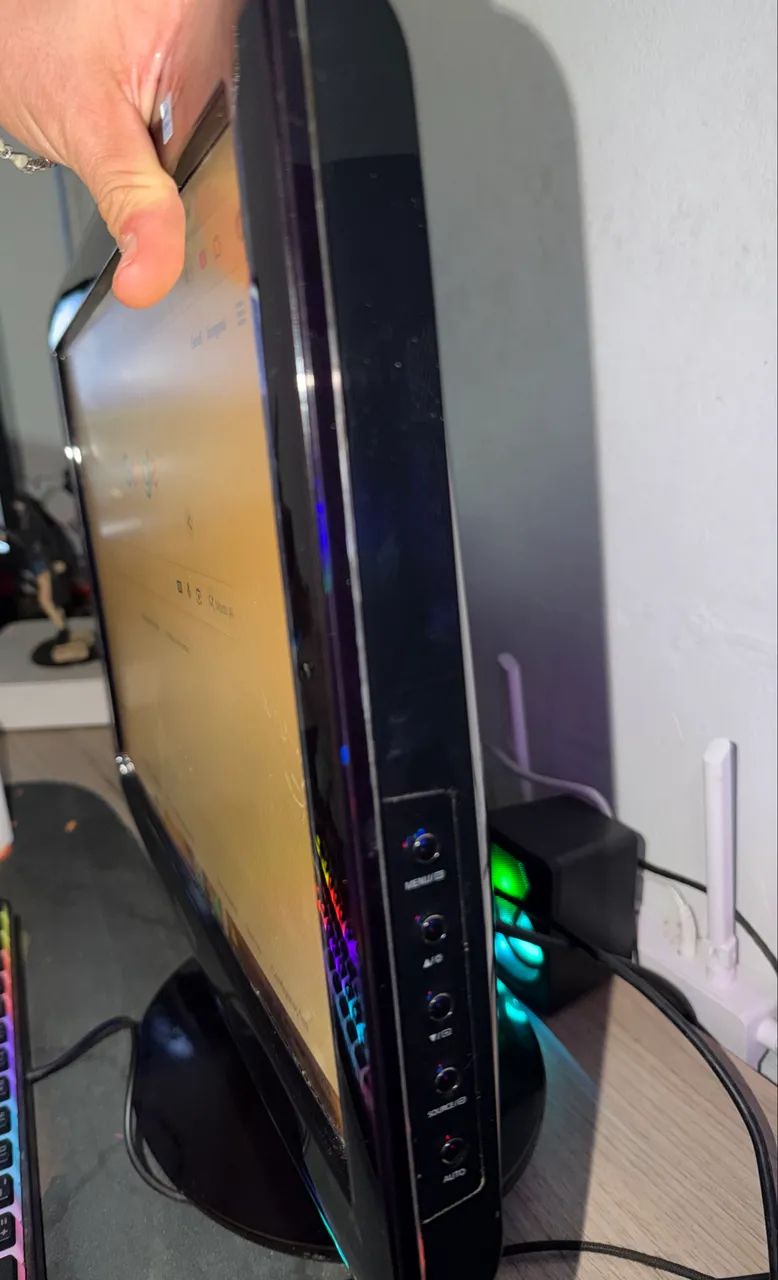 Monitor Samsung SyncMaster T190 - 19? - Foto 2