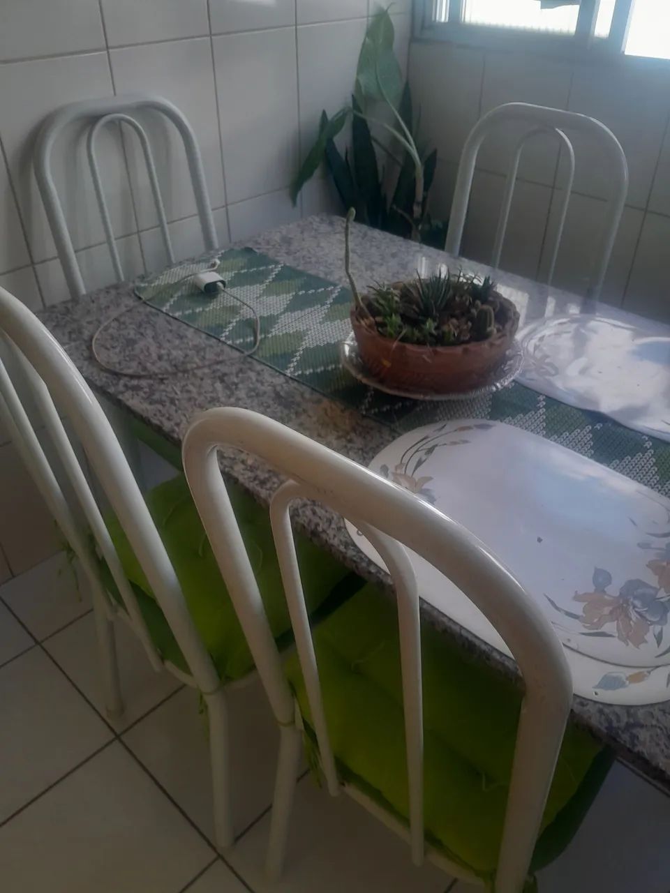 Mesa aço e granito 6 cadeiras  - Foto 2