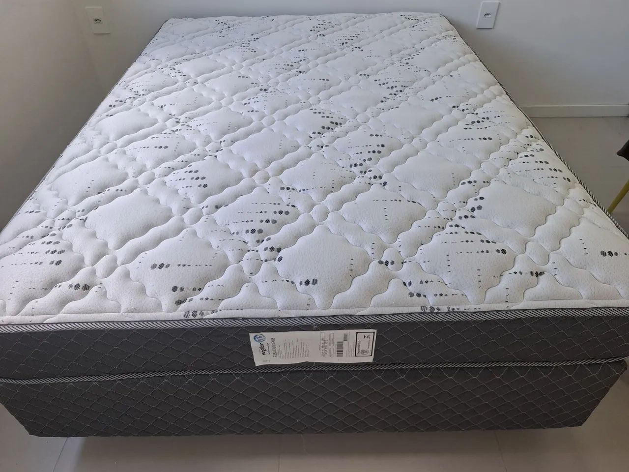 Cama de Casal com Base Ecoflex