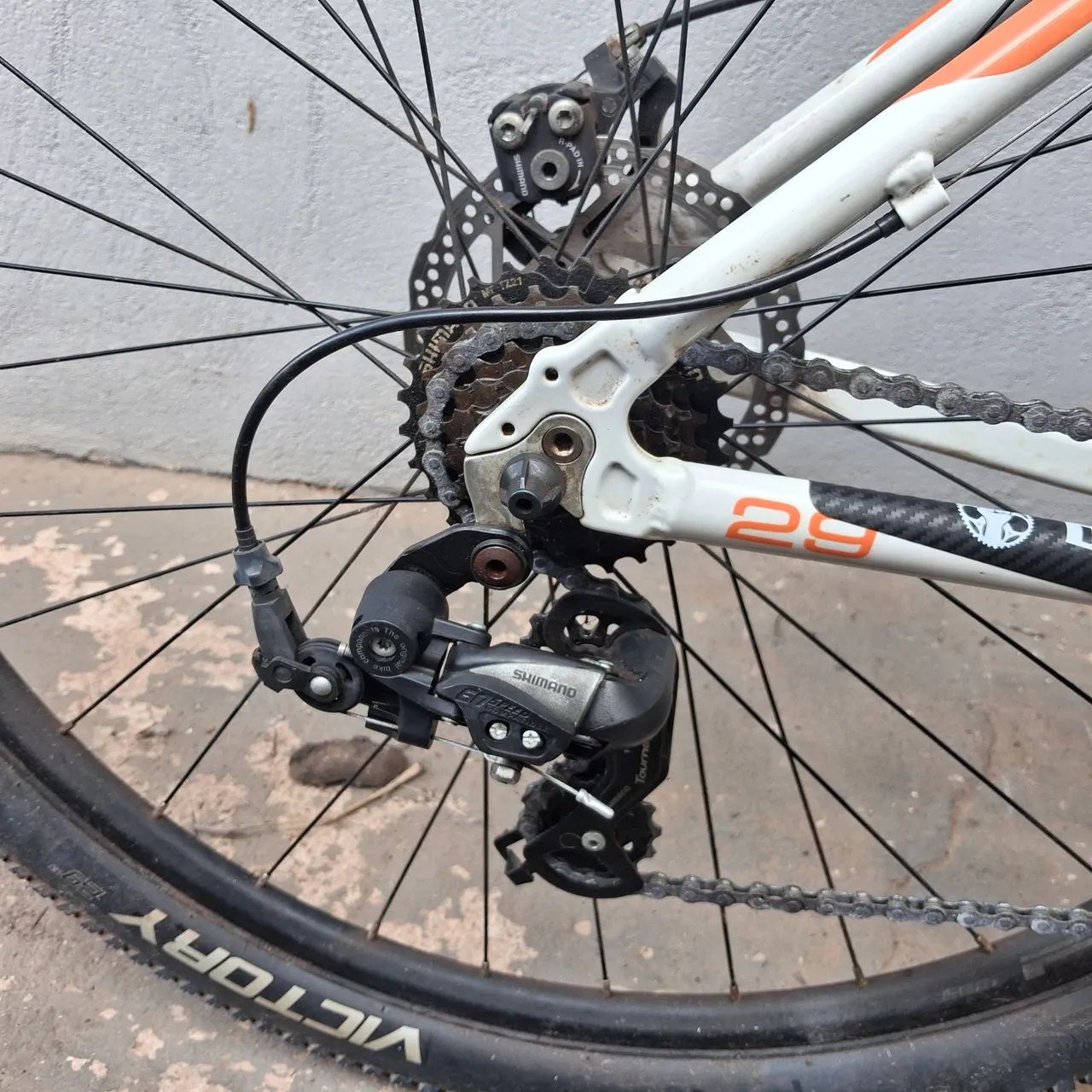 Vende se bicicleta Caloi Explorer aro 29 - Foto 4