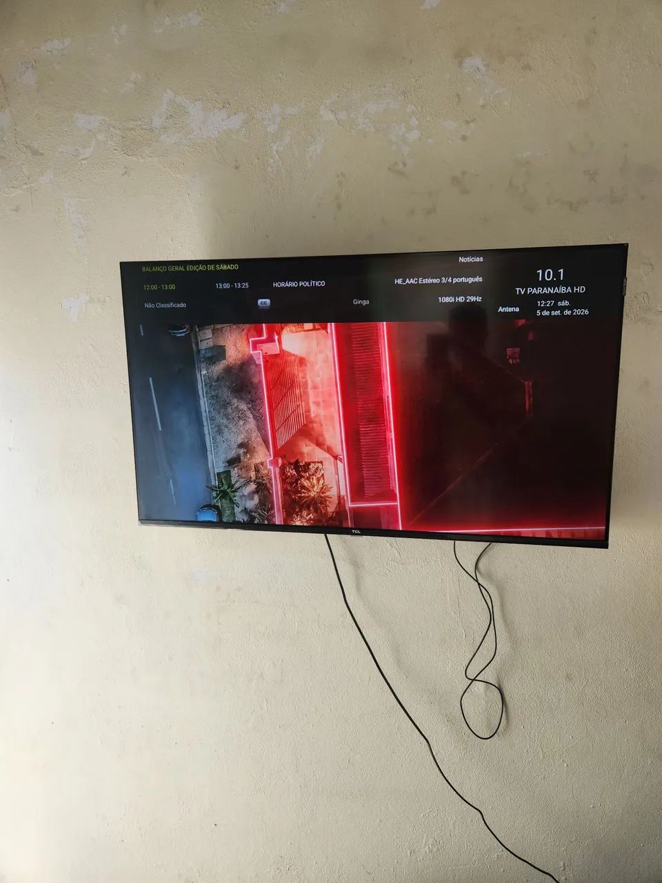 televisão TCL 43 polegadas nova 