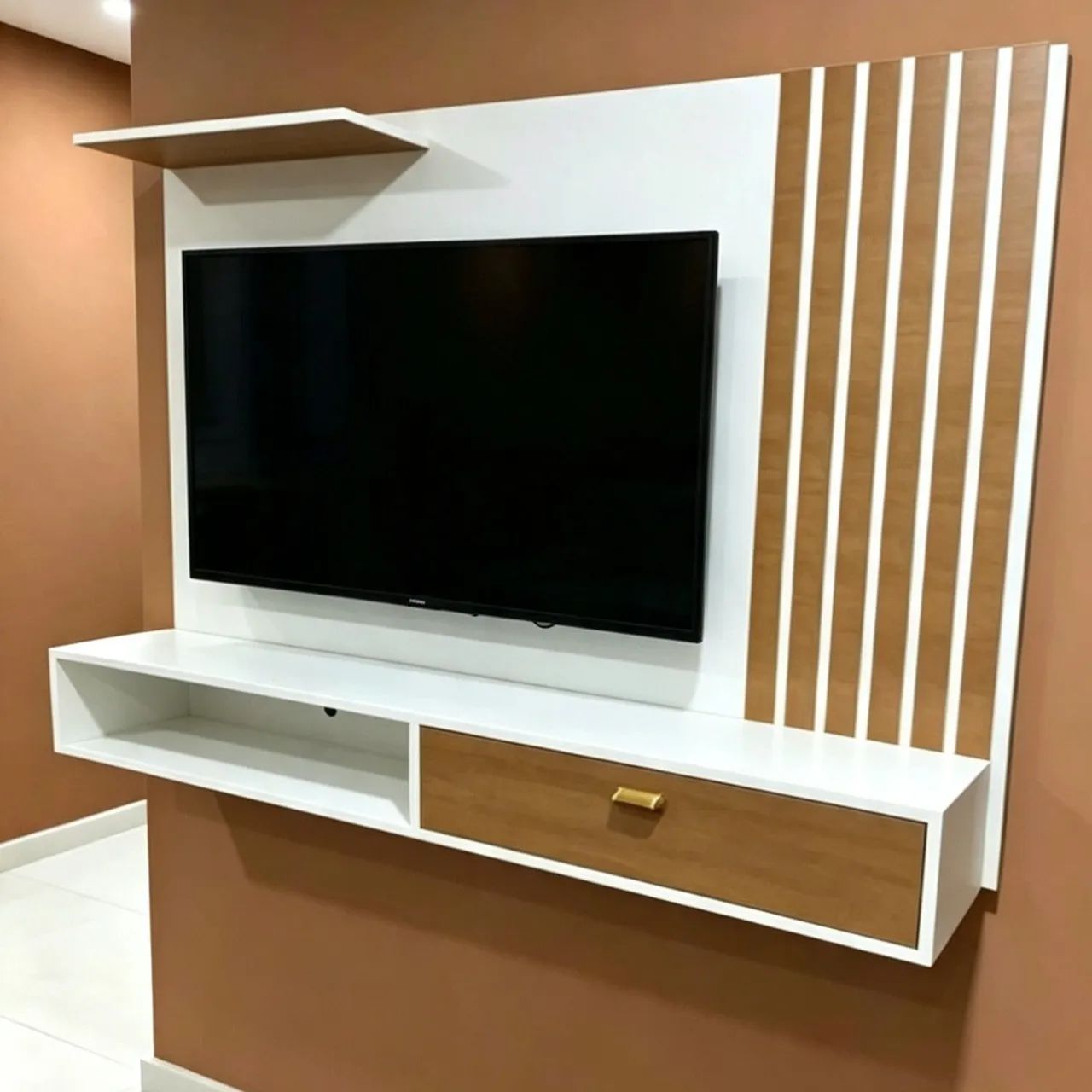 Painel até 65 polegadas em mdf com 