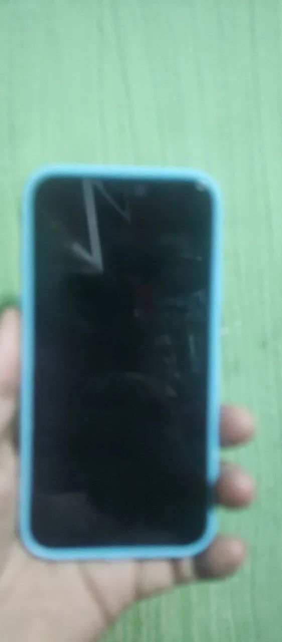 iPhone 11 pra retirar  peças  - Foto 2