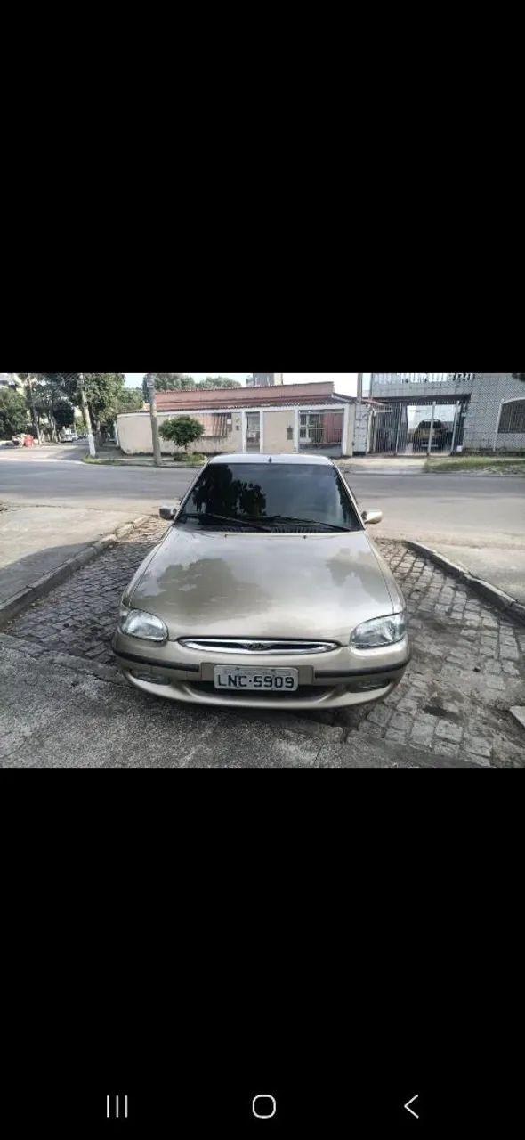 Ford Escort GLX 1.8i 16V 4P 2000