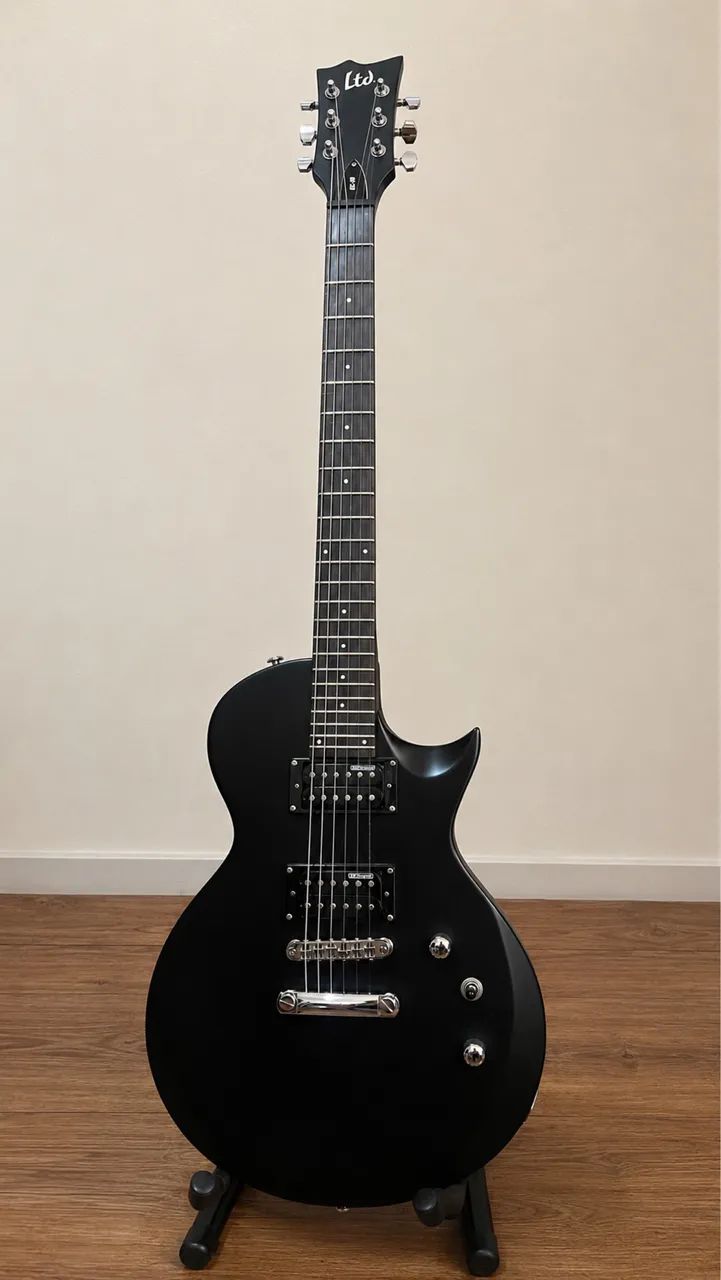 Guitarra ESP LTD EC-10  - Foto 2