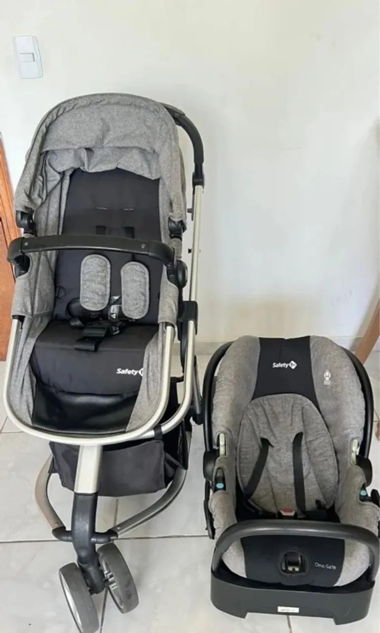 Carrinho e bebê conforto