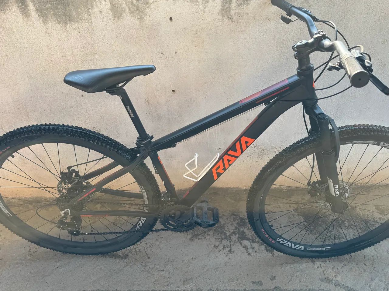 Bicicleta Rava Pressure 21v aro 29 - Foto 2