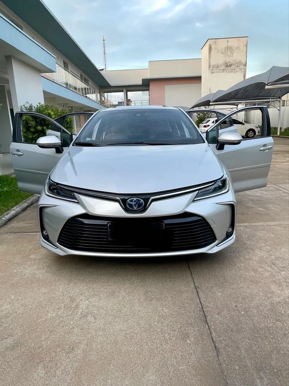 Toyota Corolla Corolla Altis Prem. 1.8 Aut. (Híbrido) 2023