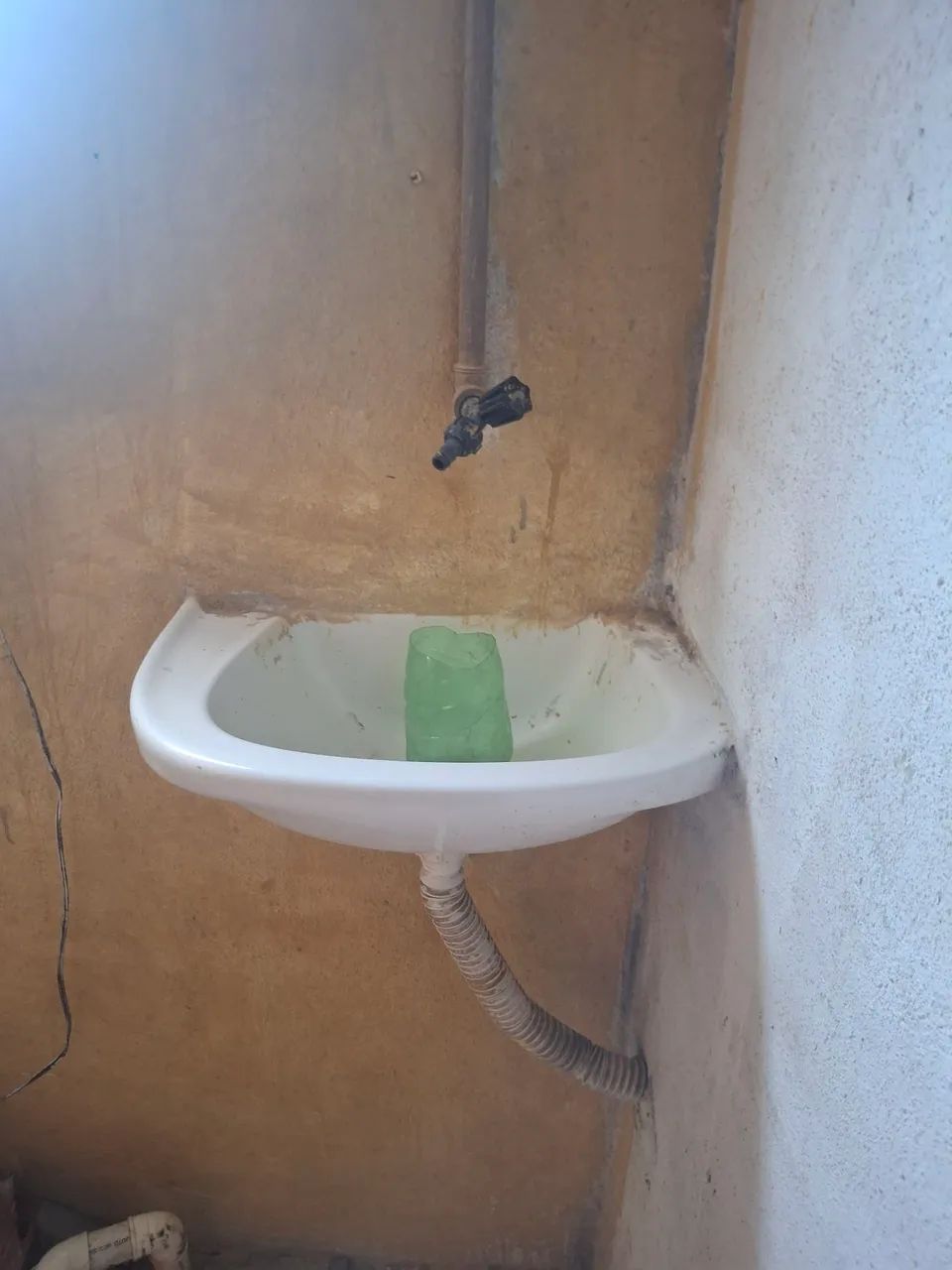 Casa não terminada. - Foto 2