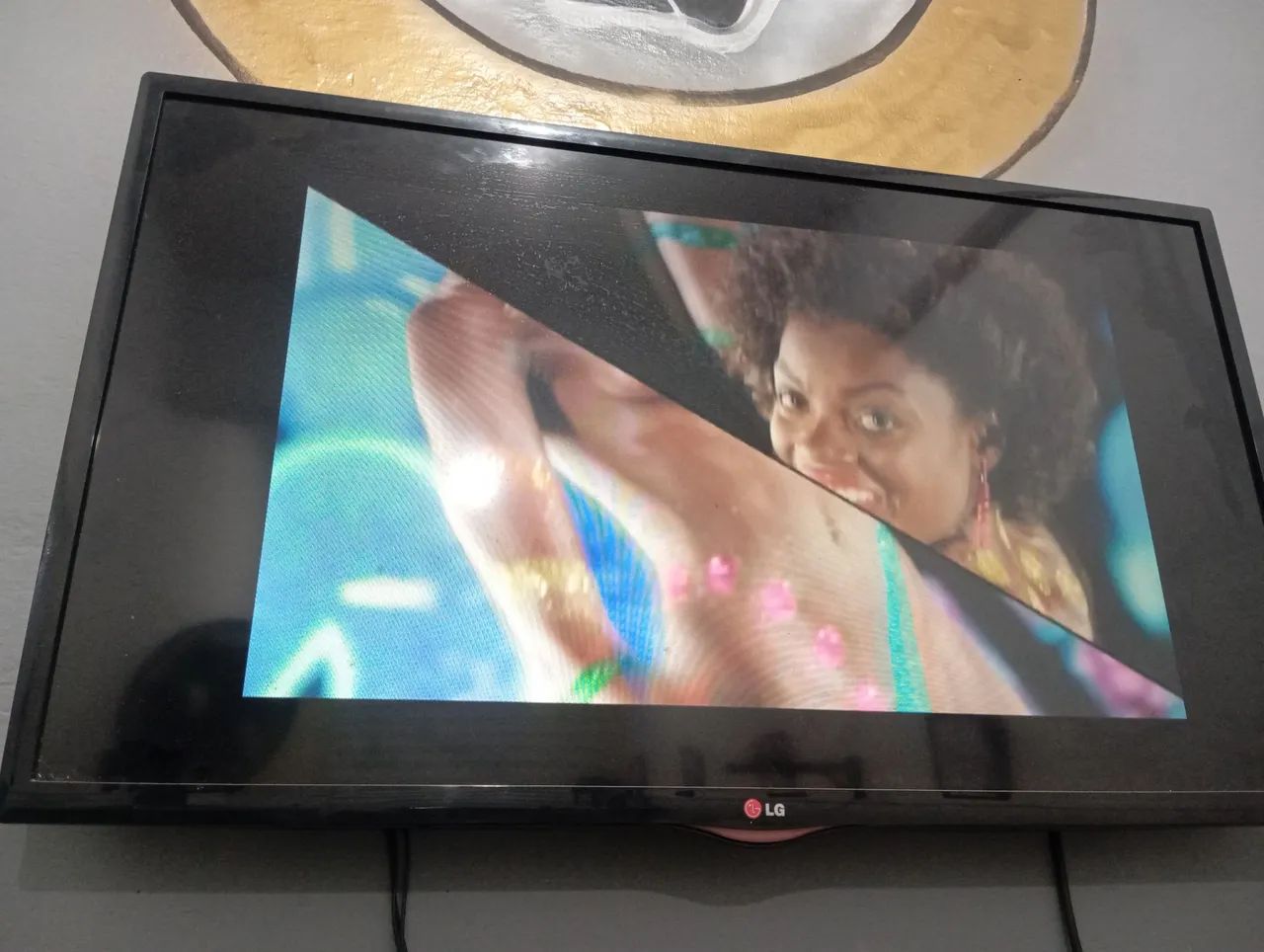 Venda de tv  LCD 42 polegadas LG  - Foto 3