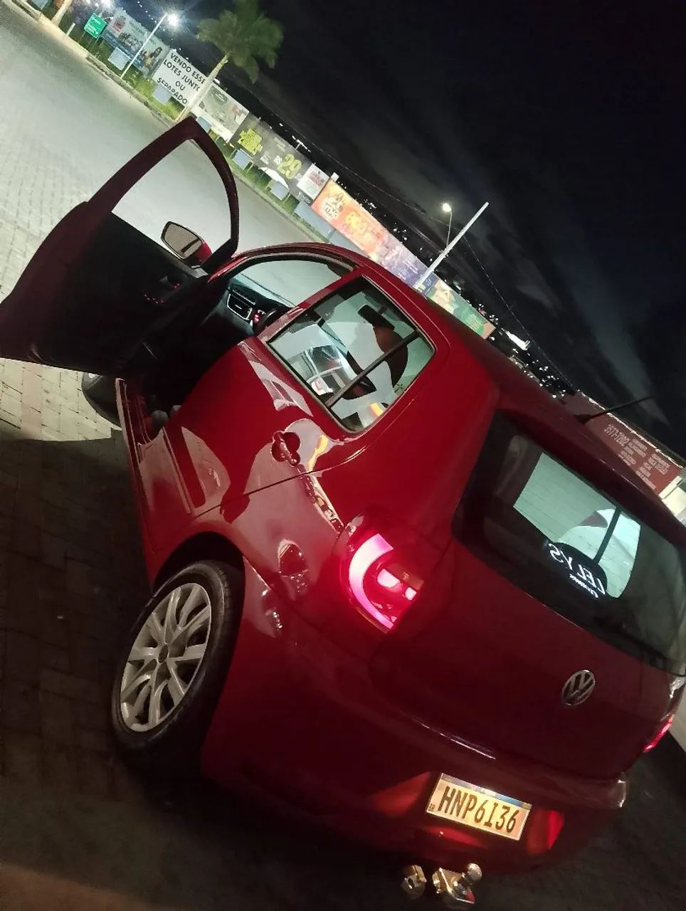 Volkswagen Fox Fox 1.0 Mi Total Flex 8V 5p 2012